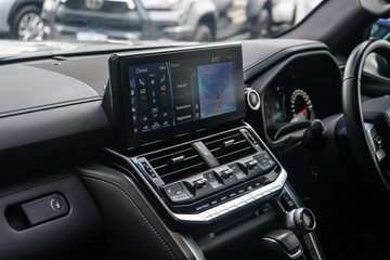 https://vehicle-cdn.autoleague.cloud/34708_6512163_21.jpg