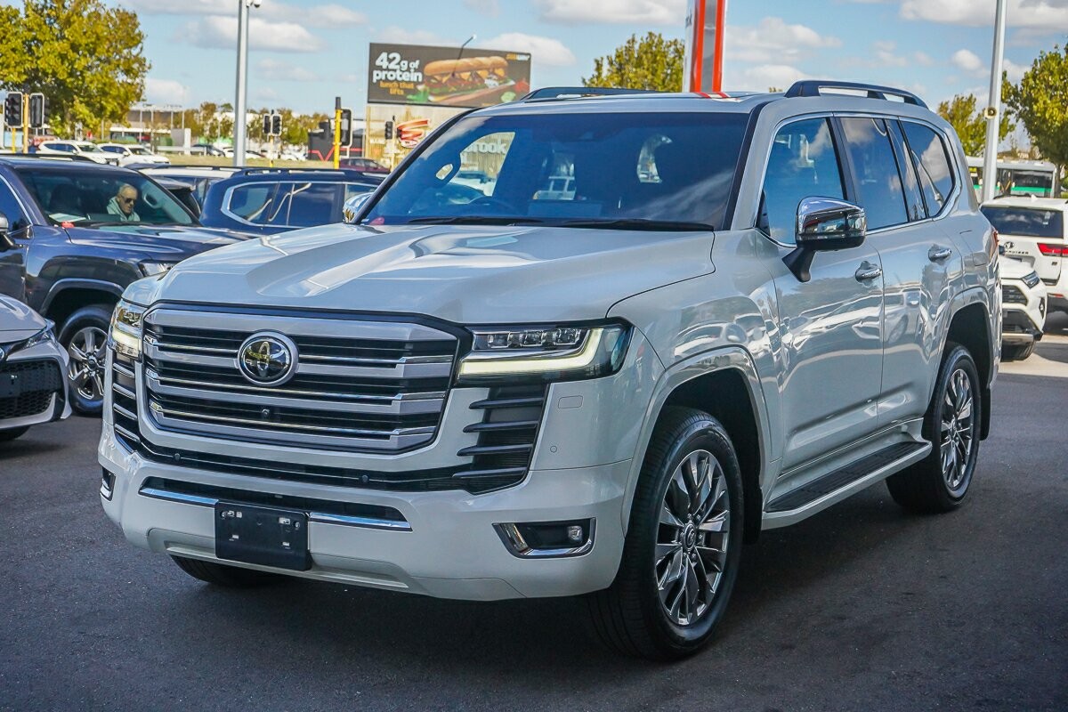 Toyota Landcruiser image 4