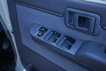 https://vehicle-cdn.autoleague.cloud/34708_6512266_12.jpg