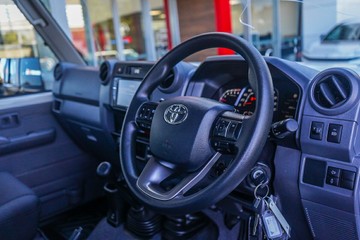 https://vehicle-cdn.autoleague.cloud/34708_6512266_13.jpg