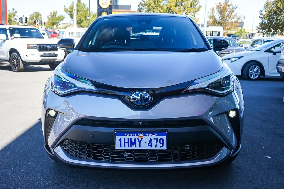 Toyota C-hr image 3