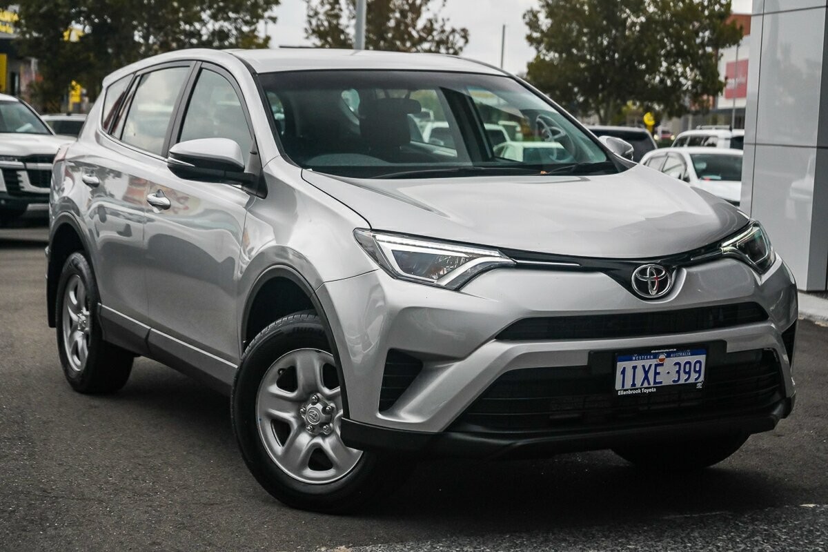 Toyota Rav4 image 1