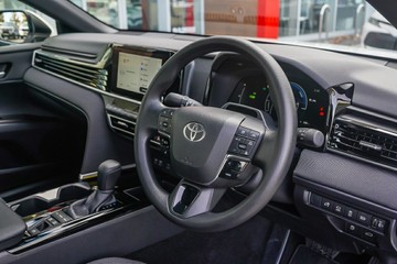 https://vehicle-cdn.autoleague.cloud/34708_6512346_13.jpg
