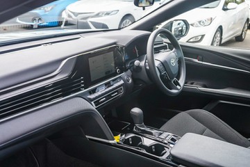 https://vehicle-cdn.autoleague.cloud/34708_6512346_20.jpg