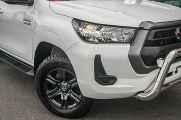 https://vehicle-cdn.autoleague.cloud/34708_6512409_2.jpg