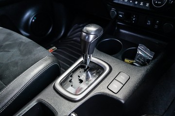 https://vehicle-cdn.autoleague.cloud/34708_6512434_22.jpg