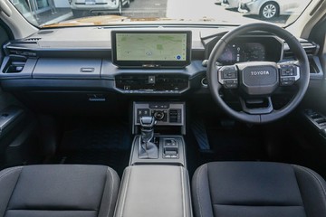 https://vehicle-cdn.autoleague.cloud/34708_6512435_10.jpg