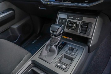 https://vehicle-cdn.autoleague.cloud/34708_6512435_18.jpg