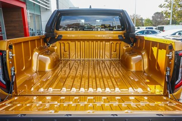 https://vehicle-cdn.autoleague.cloud/34708_6512435_19.jpg