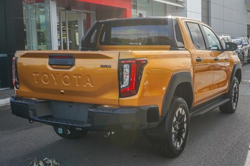 https://vehicle-cdn.autoleague.cloud/34708_6512435_8.jpg