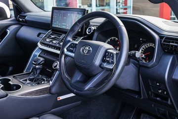 https://vehicle-cdn.autoleague.cloud/34708_6512436_15.jpg