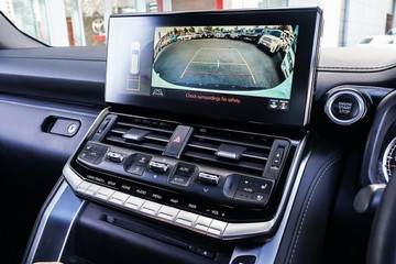 https://vehicle-cdn.autoleague.cloud/34708_6512436_21.jpg