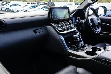 https://vehicle-cdn.autoleague.cloud/34708_6512436_23.jpg