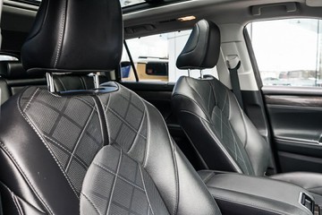 https://vehicle-cdn.autoleague.cloud/34708_6512464_15.jpg