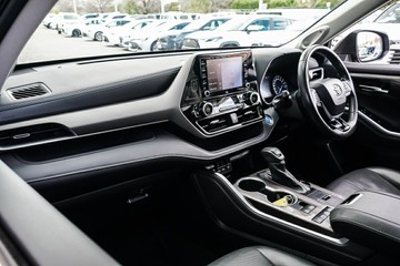 https://vehicle-cdn.autoleague.cloud/34708_6512464_22.jpg