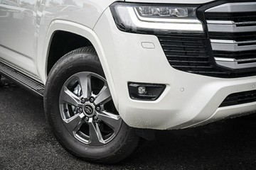 https://vehicle-cdn.autoleague.cloud/34708_6512493_2.jpg