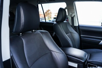 https://vehicle-cdn.autoleague.cloud/34708_6512498_13.jpg