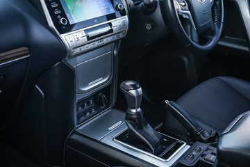 https://vehicle-cdn.autoleague.cloud/34708_6512498_22.jpg