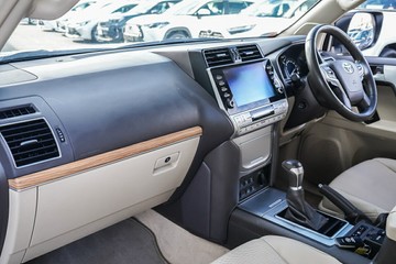 https://vehicle-cdn.autoleague.cloud/34708_6512505_19.jpg