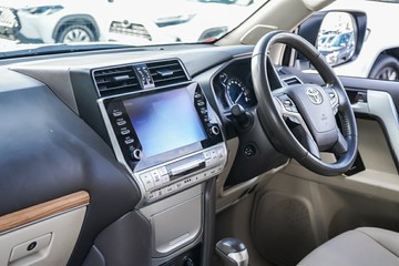 https://vehicle-cdn.autoleague.cloud/34708_6512505_20.jpg