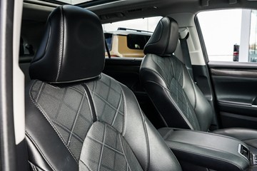 https://vehicle-cdn.autoleague.cloud/34708_6512511_14.jpg
