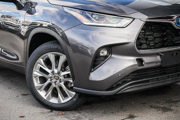 https://vehicle-cdn.autoleague.cloud/34708_6512511_2.jpg