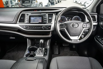 https://vehicle-cdn.autoleague.cloud/34708_6512513_12.jpg