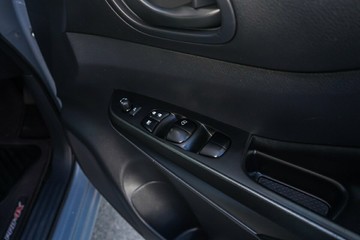 https://vehicle-cdn.autoleague.cloud/34708_6512533_12.jpg