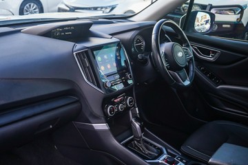 https://vehicle-cdn.autoleague.cloud/34708_6512574_20.jpg