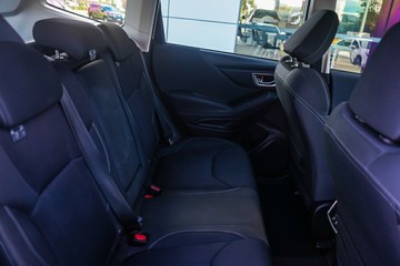 https://vehicle-cdn.autoleague.cloud/34708_6512574_9.jpg