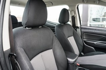 https://vehicle-cdn.autoleague.cloud/34708_6512601_15.jpg