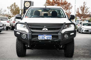 https://vehicle-cdn.autoleague.cloud/34708_6512601_3.jpg
