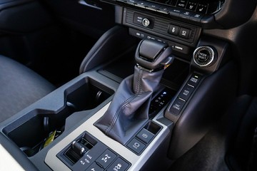 https://vehicle-cdn.autoleague.cloud/34708_6512606_19.jpg