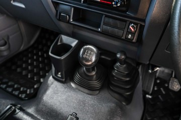 https://vehicle-cdn.autoleague.cloud/34708_6512607_18.jpg