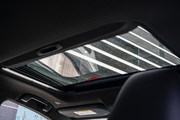 https://vehicle-cdn.autoleague.cloud/34708_6512690_12.jpg