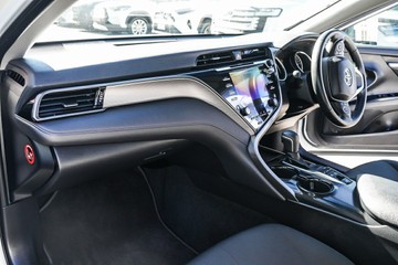 https://vehicle-cdn.autoleague.cloud/34708_6512702_20.jpg