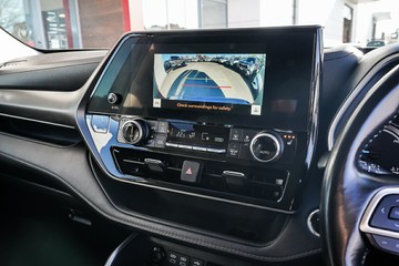 https://vehicle-cdn.autoleague.cloud/34708_6512712_18.jpg