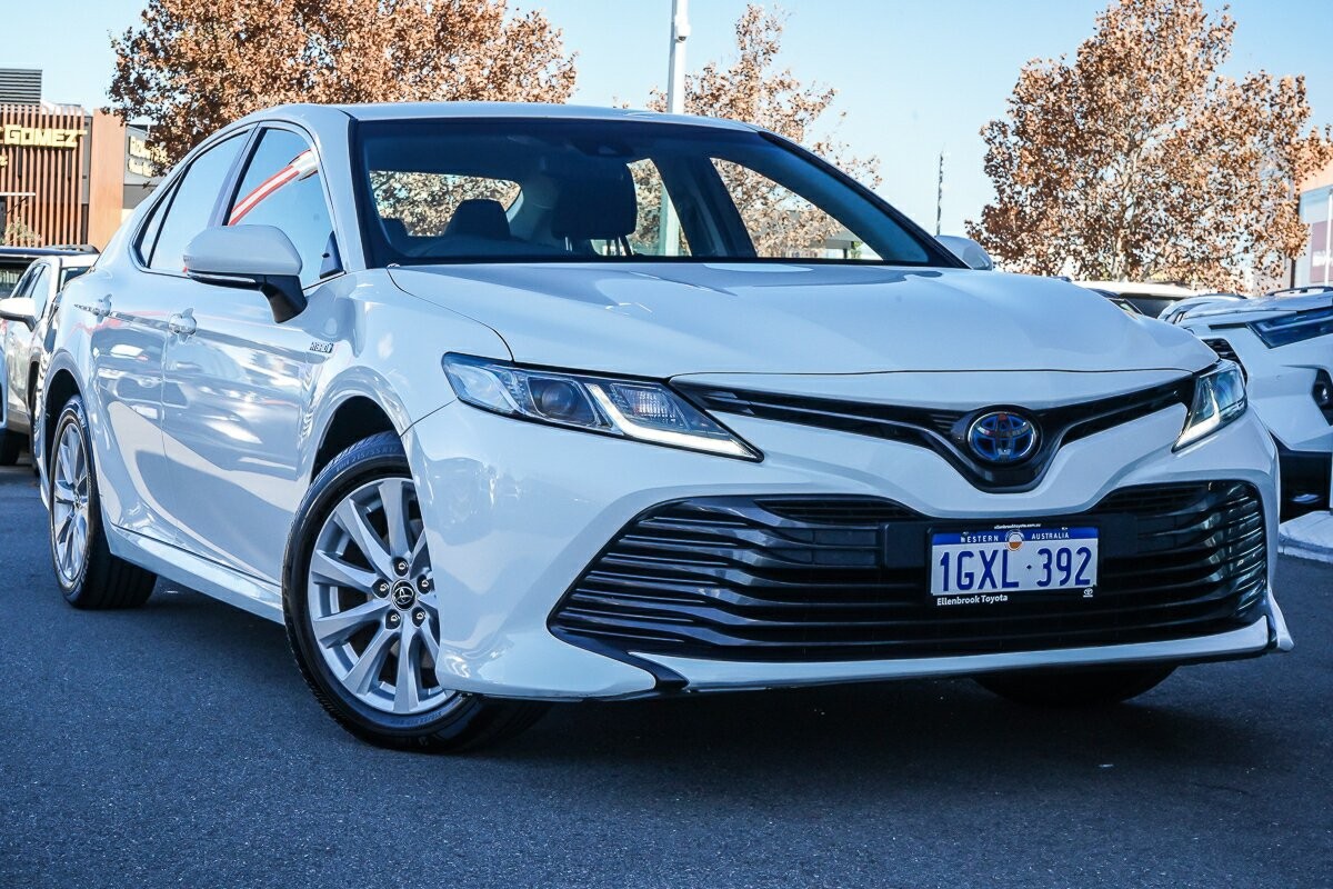 Toyota Camry image 1