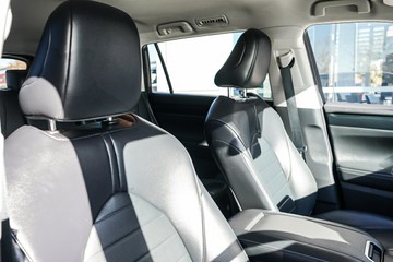 https://vehicle-cdn.autoleague.cloud/34708_6512747_13.jpg