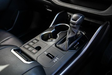 https://vehicle-cdn.autoleague.cloud/34708_6512747_19.jpg