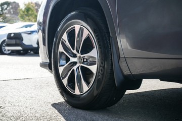 https://vehicle-cdn.autoleague.cloud/34708_6512747_5.jpg