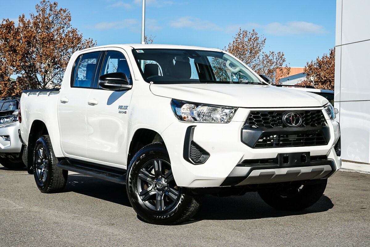 Toyota Hilux image 1