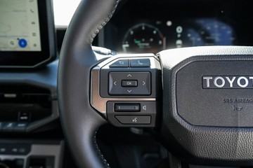 https://vehicle-cdn.autoleague.cloud/34708_6512783_13.jpg