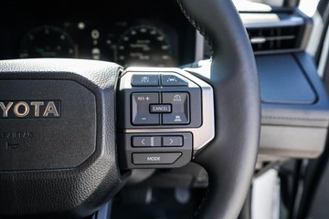 https://vehicle-cdn.autoleague.cloud/34708_6512783_14.jpg