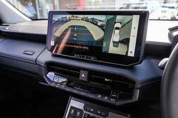 https://vehicle-cdn.autoleague.cloud/34708_6512783_17.jpg