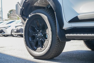 https://vehicle-cdn.autoleague.cloud/34708_6512783_5.jpg
