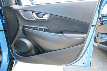 https://vehicle-cdn.autoleague.cloud/34708_6513011_11.jpg