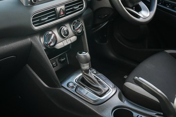 https://vehicle-cdn.autoleague.cloud/34708_6513011_22.jpg