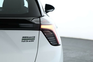 https://vehicle-cdn.autoleague.cloud/34720_1022265_15.jpg