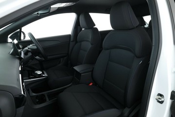 https://vehicle-cdn.autoleague.cloud/34720_1022265_30.jpg